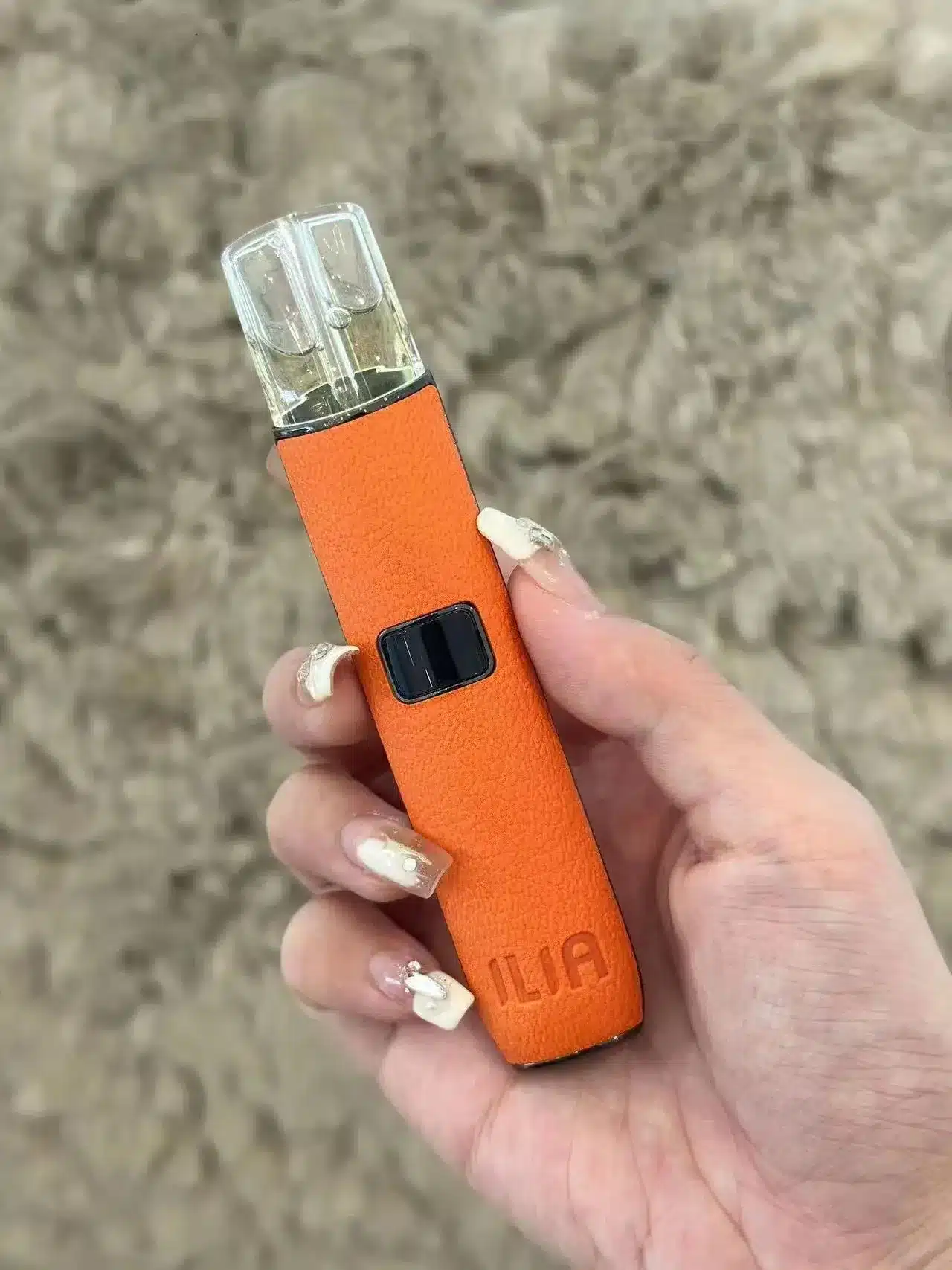 哩亞皮革主機一代